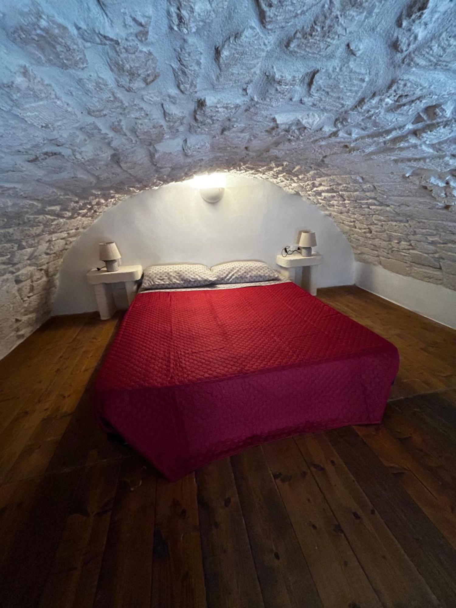 La 9 Guest House Ostuni Buitenkant foto