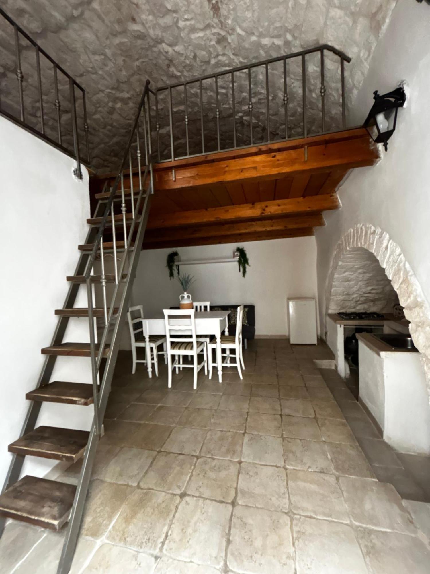 La 9 Guest House Ostuni Buitenkant foto